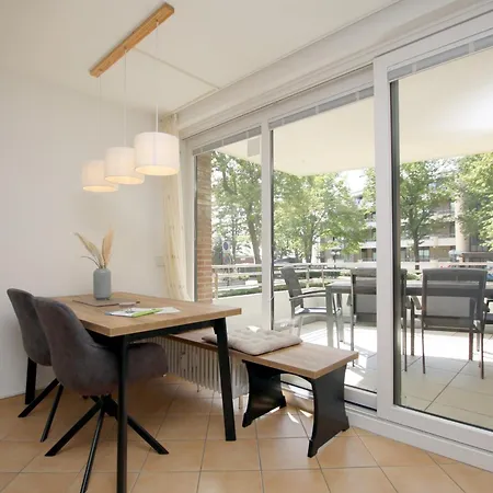 Osterstra_e 1_ Whg_ 2_ Haus Flora Apartament *